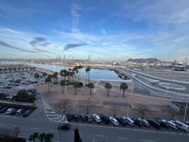 Piso CUATRO dormitorios, tres baños frente al Puerto de Algeciras photo 0