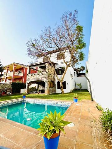 ¡ESPECTACULAR CHALET EN SAN GARCÍA! photo 0