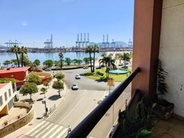 Piso de 3 Dormitorios con Garaje Frente al Corte Inglés – Algeciras photo 0