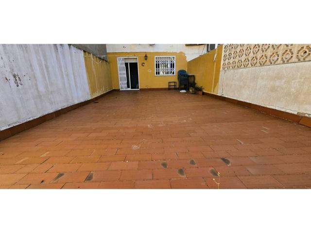 Venta Piso (Avda. Santa Eulalia) Plaza Garaje- Terraza 100 m2 photo 0