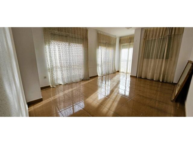 Piso en venta en Totana photo 0