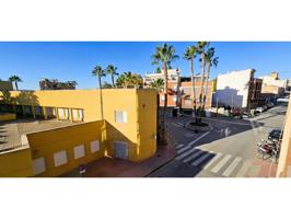 Venta Piso (Zona Ambulatorio) Calle Santa Barbara photo 0