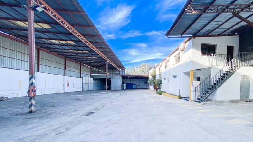 NAVE EN POLÍGONO INDUSTRIAL LOS PERALES. LAGUNAS DE MIJAS-MÁLAGA photo 0