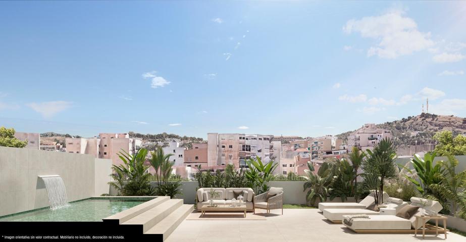 LOFT EN ÚLTIMA PLANTA EN CAPUCHINOS. MÁLAGA photo 0