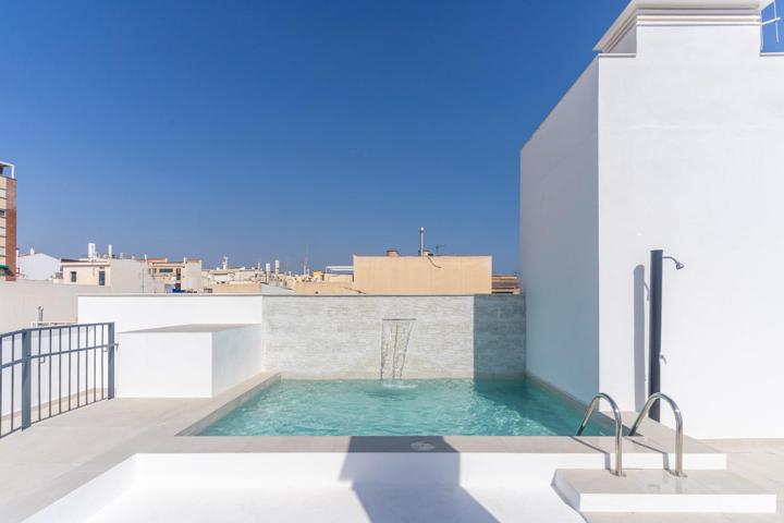 PISO DE 2 DORMITORIOS CON PISCINA EN ZONA CENTRO. MÁLAGA. photo 0