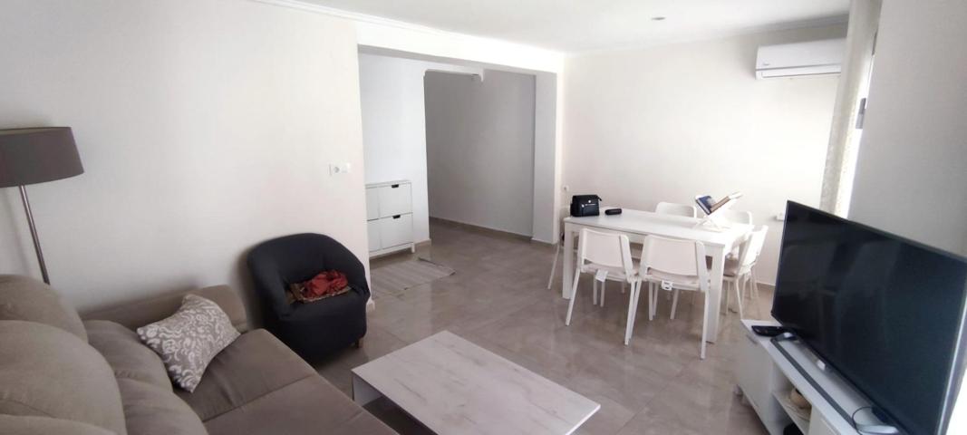 PISO PEGADO AL PASEO GERMANIAS DE GANDIA REFORMADO photo 0