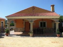 Magnifico chalet en la montaña, situado a un paso del monasterio de Llutxent, a 2 km del pueblo y a photo 0