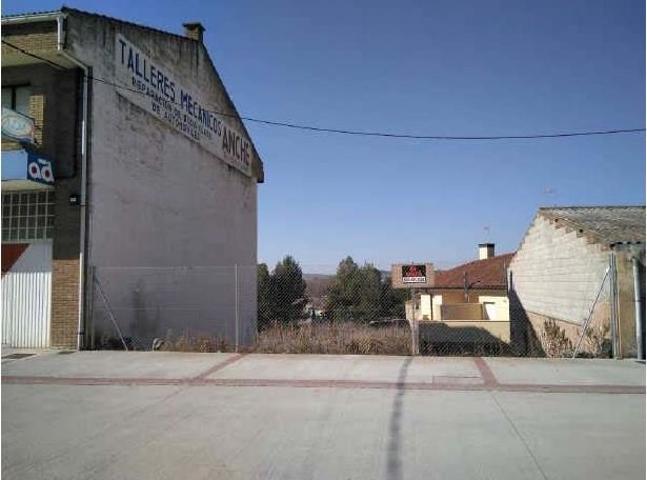 Terreno Urbanizable En venta en Lerin, Lerin photo 0