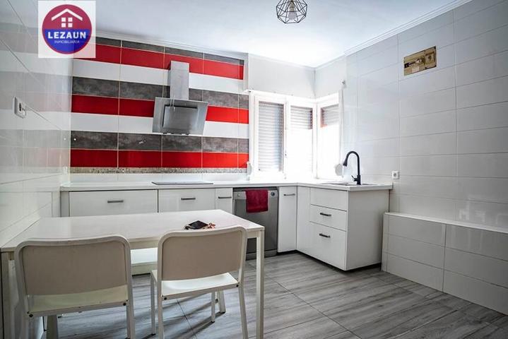 Piso En venta en Falces, Falces photo 0
