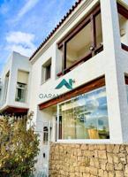 Chalet Adosado en venta en La Alquería, Benahavís photo 0
