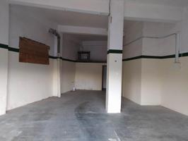 VENTA GARAJE CON OPCIÓN NEGOCIO photo 0