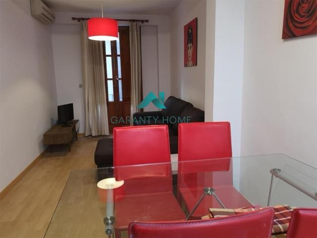 Apartamento en venta en El Mercat, Valencia photo 0