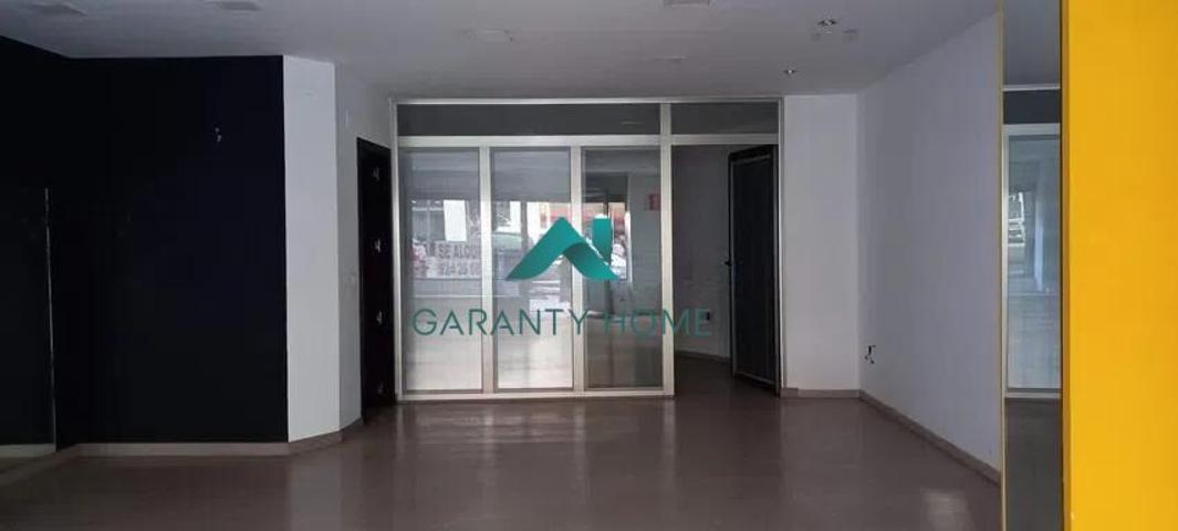 ✨️ LOCAL EN ALQUILER - ZONA CORTE INGLÉS, BADAJOZ ✨️ photo 0