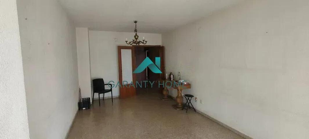 Piso en venta en Zona Plaza Illes Columbretes, Castellón de la Plana photo 0