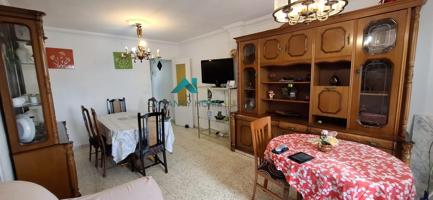 Piso en venta en Juan XXIII - Rochelambert, Sevilla photo 0