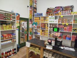 ALQUILER Y TRASPASO DE FRUTERIA EN PAMPLONA photo 0