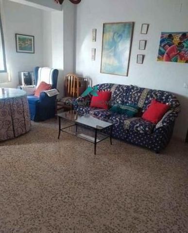 Piso de alquiler para ESTUDIANTES en Pardaleras, Badajoz photo 0