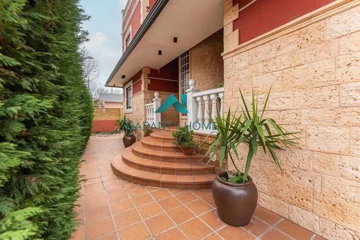 VENTA VILLA DE LUJO photo 0