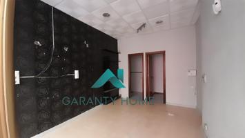Venta de Local con Posibilidad de hacer un Piso en Lucena - Zona El Carmen - La Barrera photo 0