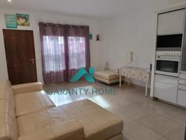 SE VENDE PISO EN EL BARRIO DE MIRAFLORES, MARBELLA photo 0