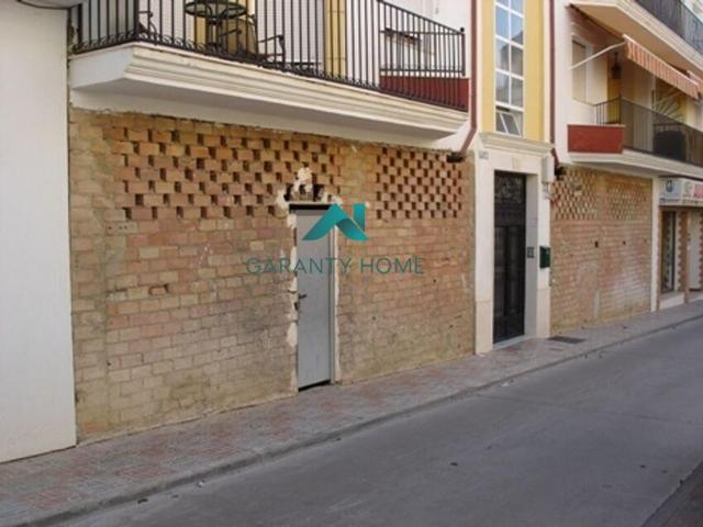 ALQUILER O VENTA DE LOCAL COMERCIAL EN BRUTO EN PRIEGO DE CORDOBA photo 0