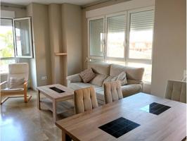 EXCELENTE VIVIENDA EN ALQUILER photo 0