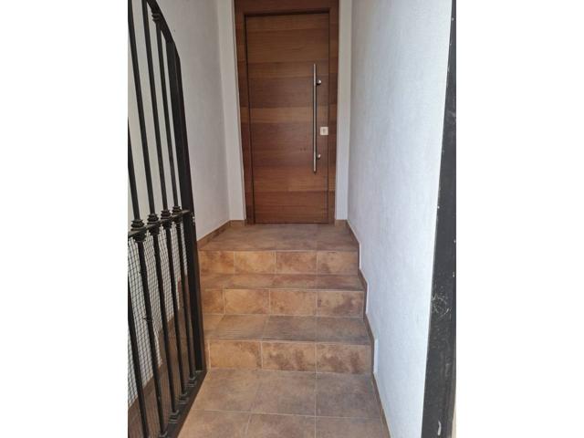 LLAVE MAESTRA VENDE VIVIENDA EN PLANTA BAJA EN LA ELIANA photo 0