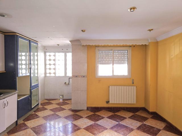Piso En venta en Almanjayar, Granada photo 0