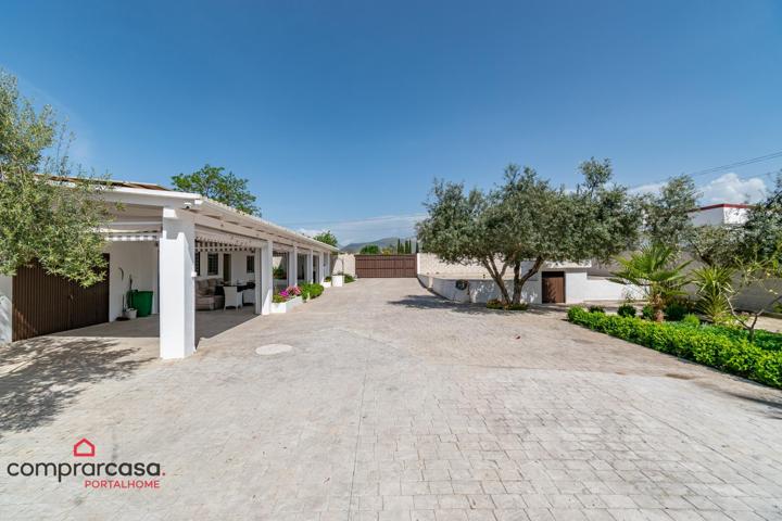 Vivienda Autosuficiente: Finca con Placas Solares, Agua de Pozo y Piscina photo 0