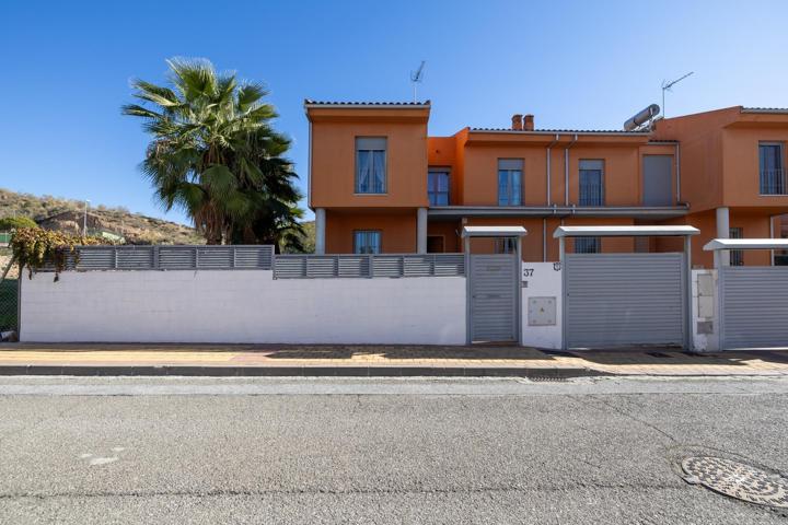 !! IMPRESIONANTE VIVIENDA UNIFAMILIAR EN JUN !! photo 0