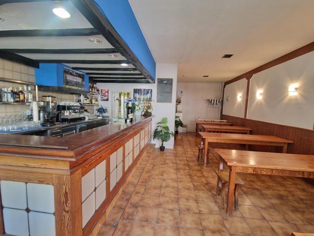 Bar- restaurante en Amara. photo 0