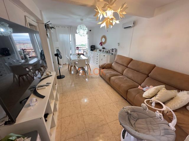 Piso En venta en Puerta Blanca, Málaga photo 0