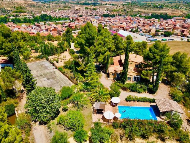 Casa En venta en Travesía Cruz, Valderrobres photo 0