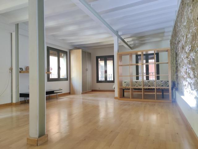 Piso En venta en Plaza D'Emili Vendrell, Ciutat Vella, Barcelona photo 0