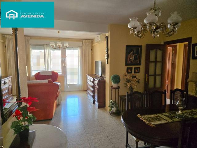 Venta de piso en Baena photo 0