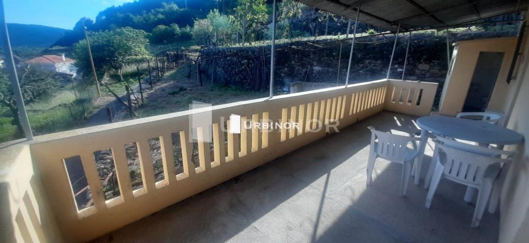 🙄¿TE IMAGINAS? Casa con finca en Barbantes. Registrada. photo 0