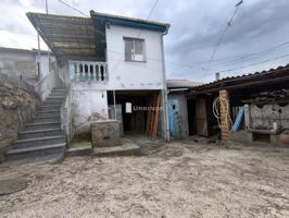 Casa Semireformada; con terreno. PARADA DE AMOEIRO. photo 0