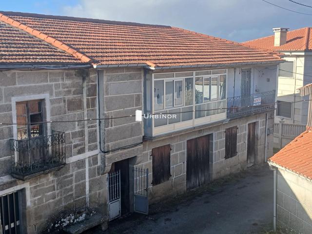 Típica CASA gallega en Piedra, rehabilitada parcialmente, Ayto. PORQUEIRA photo 0