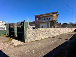 ¡Oportunidad! Casa de piedra lista para entrar a vivir, entre Xinzo y Allariz photo 0