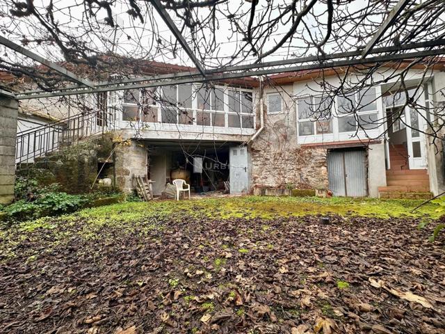 CASA con finca, con mucho potencial. Cerca de Ourense. TOEN. photo 0
