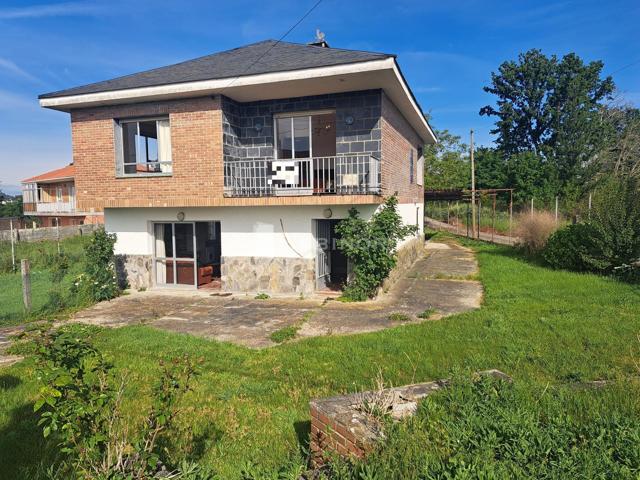 🏡 Se vende CASA independiente en zona Sabadelle (Pereiro de Aguiar). photo 0