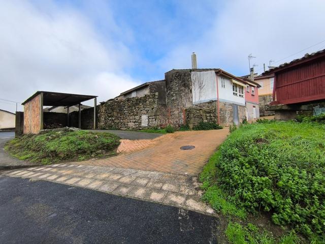 🏡 CONJUNTO DE DOS CASAS + FINCA + ANEXOS EN COLES photo 0