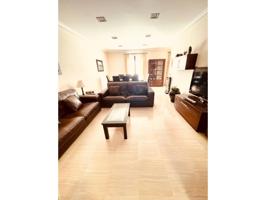 Exclusivo apartamento tipo ático con terraza de 15 m2 de uso privativo photo 0
