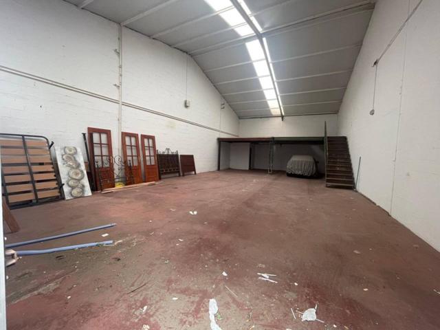**Oportunidad en uno de los polígonos industriales más consolidados y demandados de la zona.** photo 0