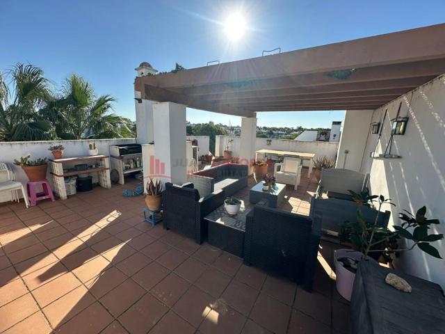  Ático En venta en Islantilla photo 0