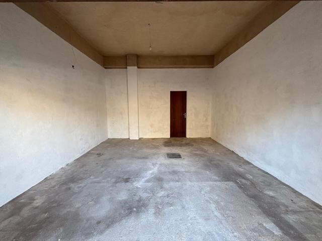 SE VENDE GARAJE PRIVADO CON ELECTRICIDAD EN LLUCMAJOR photo 0