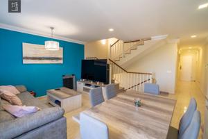 ESPECTACULAR CHALET ADOSADO EN LA MATANZA DE ACENTEJO photo 0