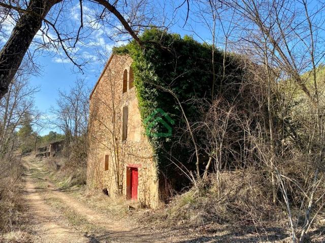 Piso En venta en Rialp photo 0