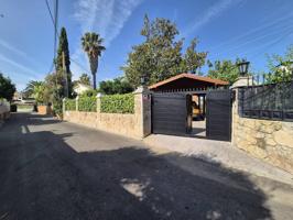 ¡Boaz Inmoboutique vende chalet independiente en Serranillos del Valle! photo 0