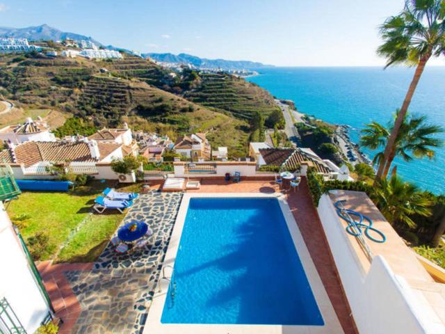 EN TORROX A 500m DEL MAR, VACACIONAL photo 0